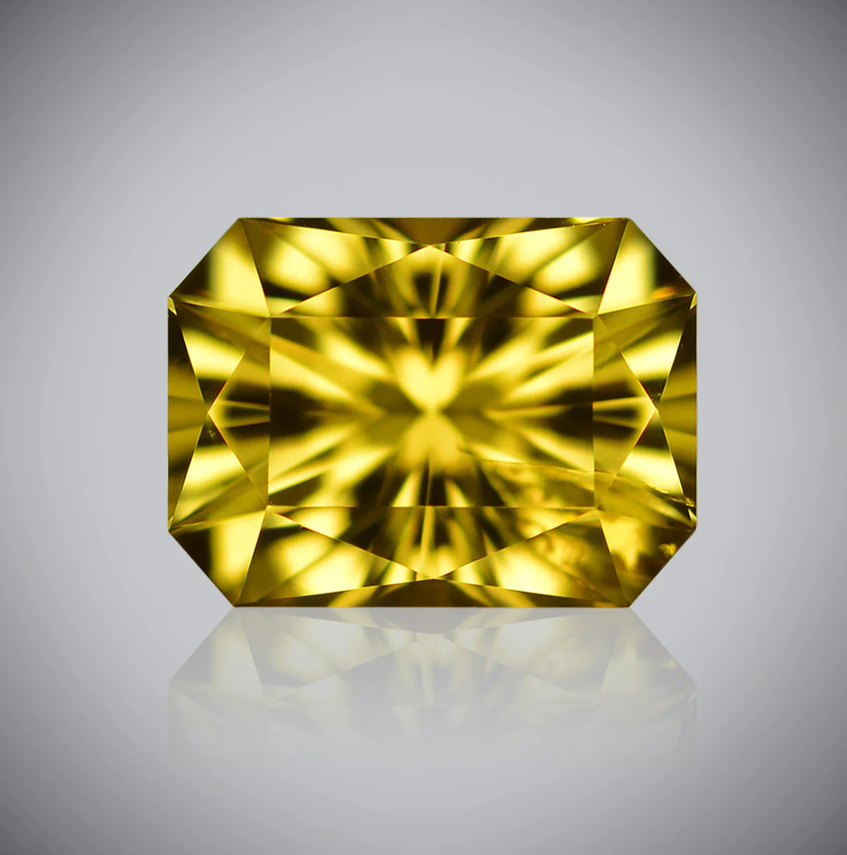 Tourmaline, Precision Cut. Artisan: Ramon Tesoro - Image 3