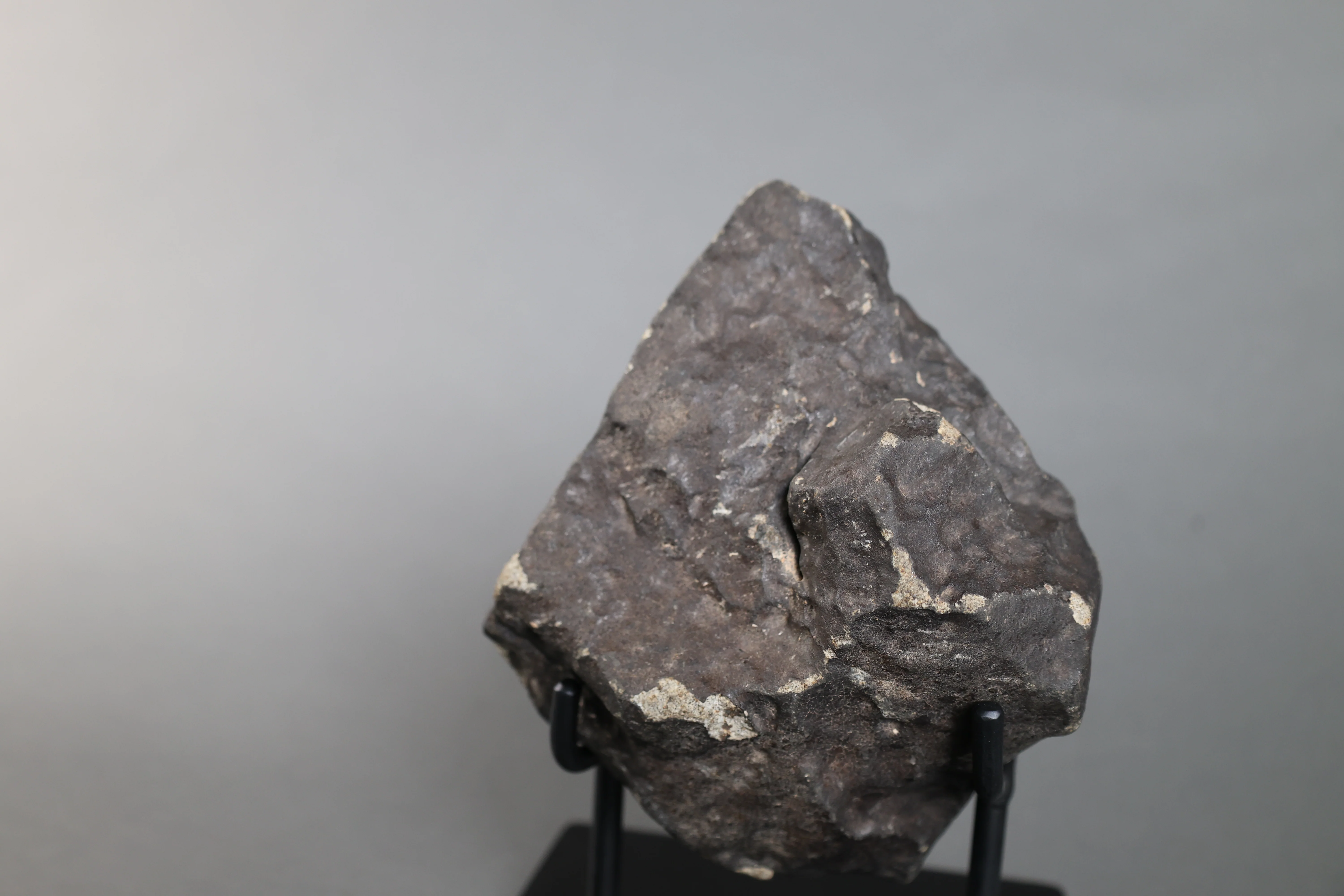 Stone Meteorite, HaH 346 - 2.76 kg - Image 3